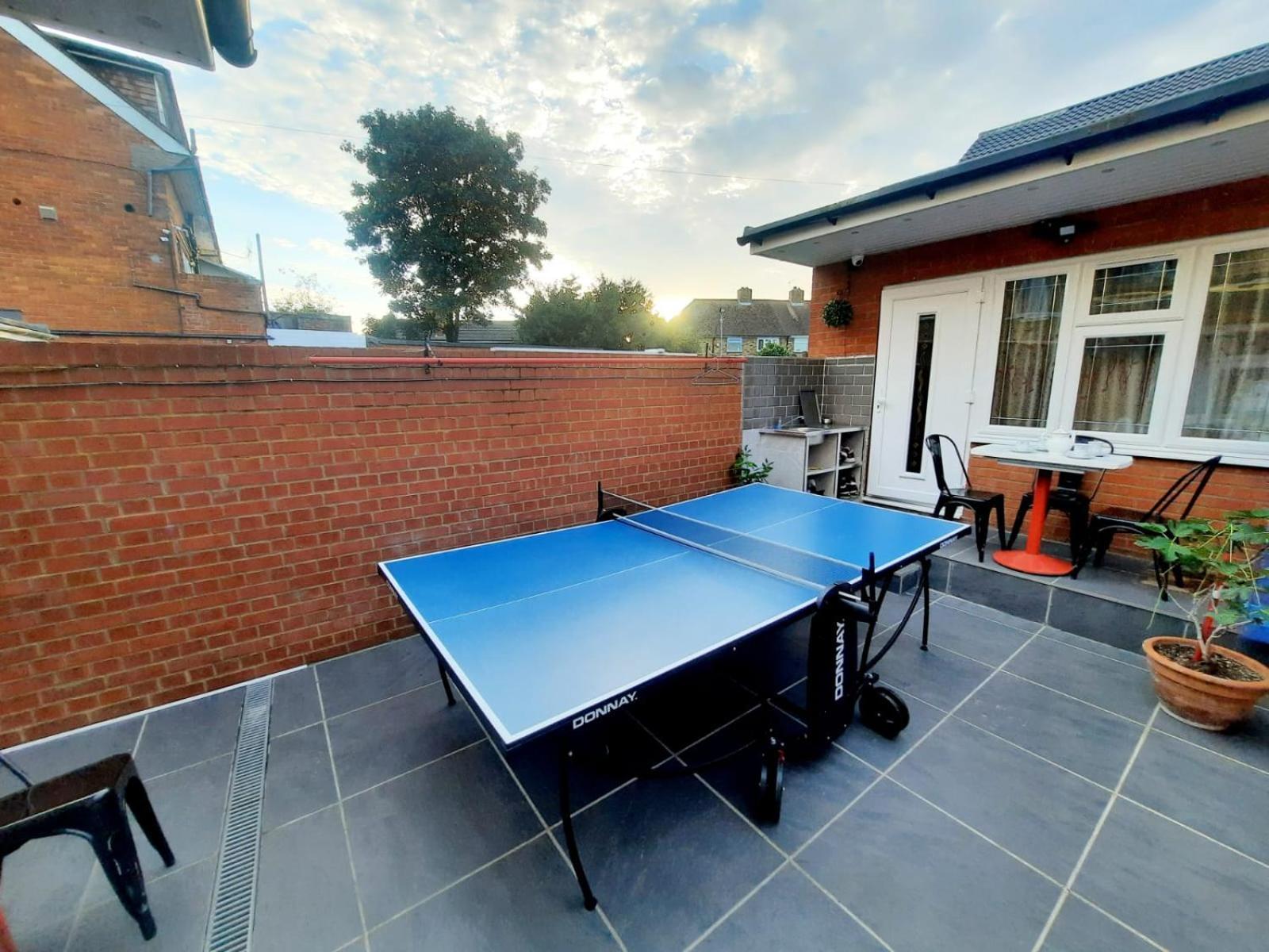 Min Su Rooms Stanwell Exterior photo
